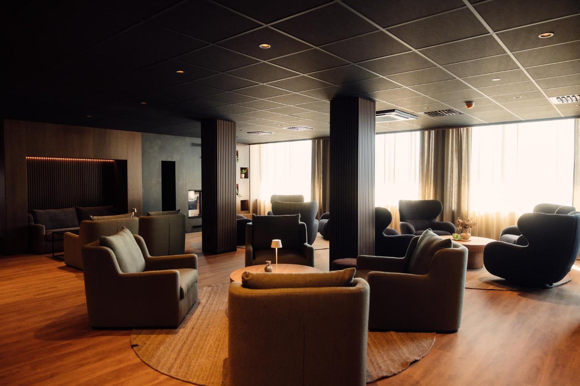 Bjerkvik Hotell Екстер'єр фото