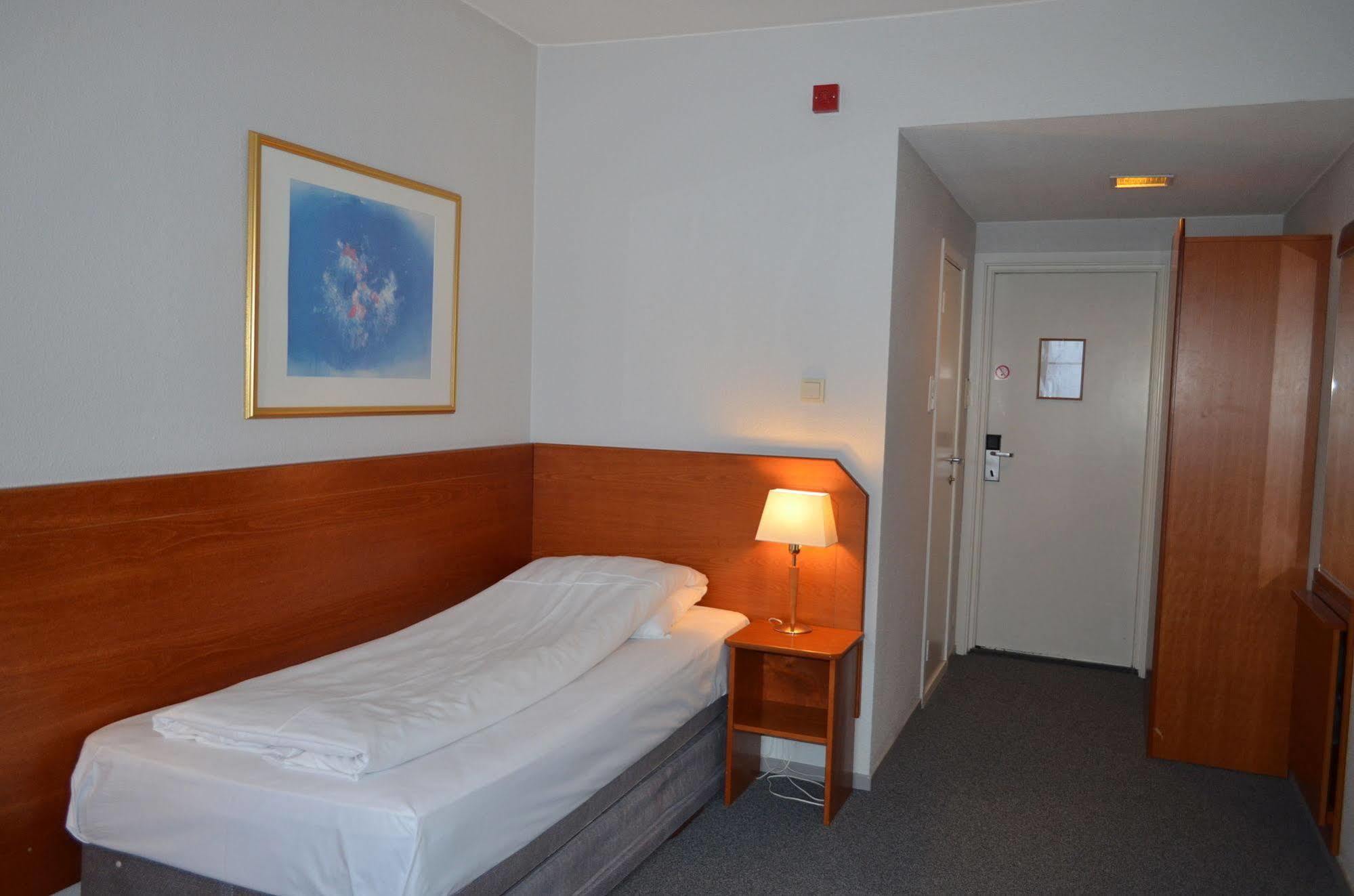Bjerkvik Hotell Екстер'єр фото